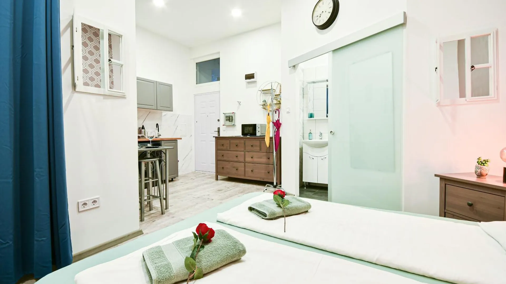 Peaceful Soho Apartment Budapest